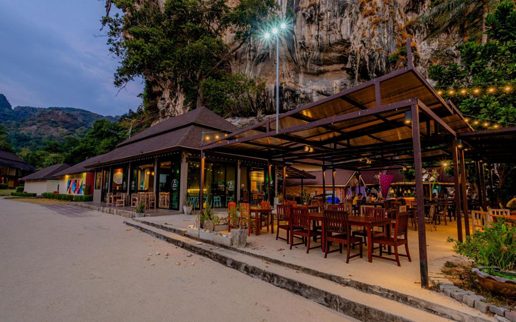 Tonsai Bay Resort Exteriér fotografie